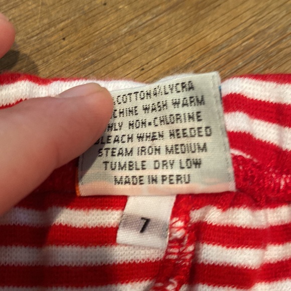 Red and White Stripe Leggings - Picture 3 of 5